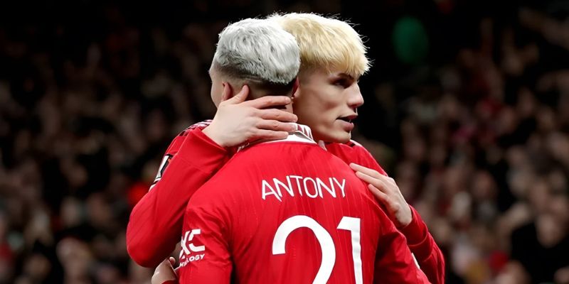 Lý do MU cần thanh lý Antony và Garnacho